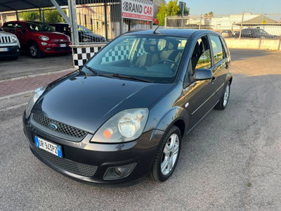 Ford Fiesta 1.4 TDCi 5p. Titanium usata