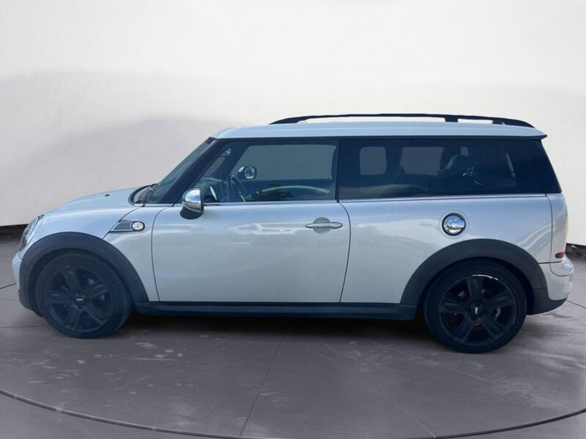 MINI Mini Clubman 2.0 16V Cooper SD Clubman (8)