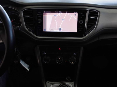 Volkswagen T-Roc 1.0 TSI Business BlueMotion Technology (10)