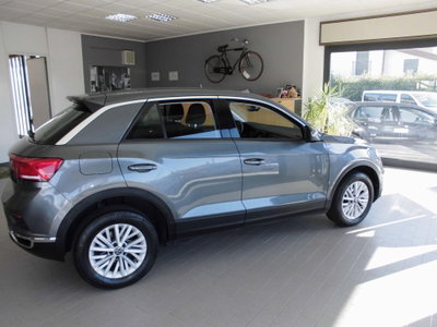 Volkswagen T-Roc 1.0 TSI Business BlueMotion Technology (3)