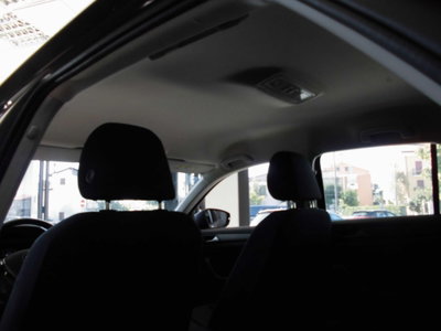 Volkswagen T-Roc 1.0 TSI Business BlueMotion Technology (9)