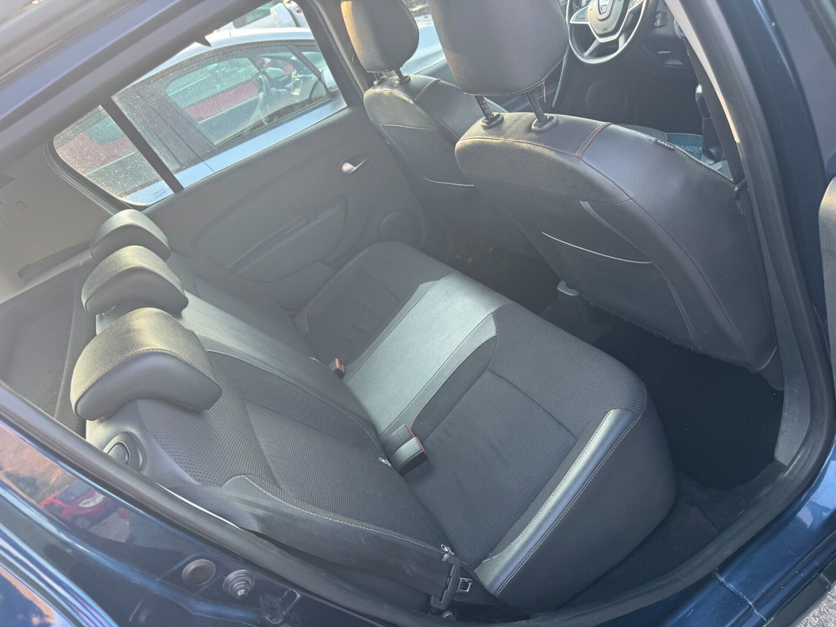 Dacia Sandero Stepway 1.5 dCi 8V 90CV (11)