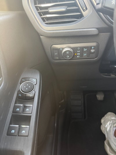 Ford Kuga 1.5 EcoBlue 120 CV 2WD Titanium (14)