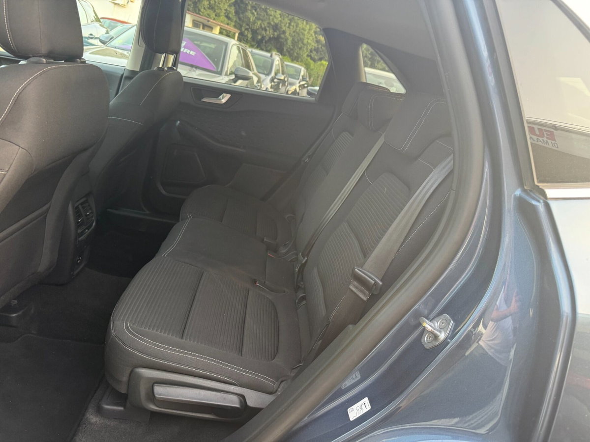 Ford Kuga 1.5 EcoBlue 120 CV 2WD Titanium (6)