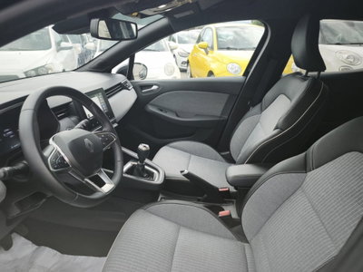 Renault Clio TCe 90 CV 5 porte Techno (10)