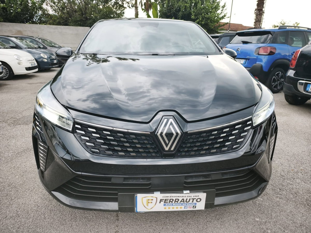 Renault Clio TCe 90 CV 5 porte Techno (2)