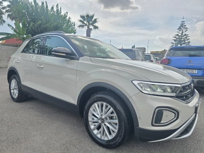 Volkswagen T-Roc 1.0 TSI Style (2)