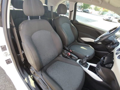 Opel Adam 1.4 87 CV GPL Tech Air (13)