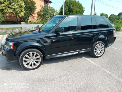 Land Rover Range Rover Sport 3.0 SDV6 HSE (8)
