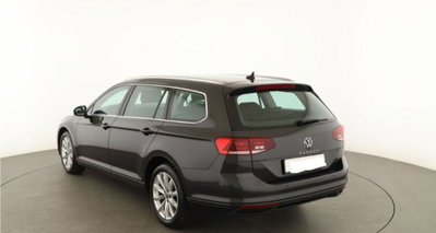 Volkswagen Passat Variant 1.6 TDI Business BlueMotion Technology (2)