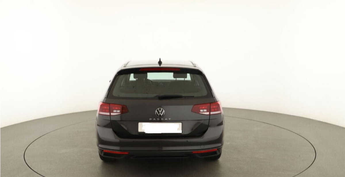 Volkswagen Passat Variant 1.6 TDI Business BlueMotion Technology (3)