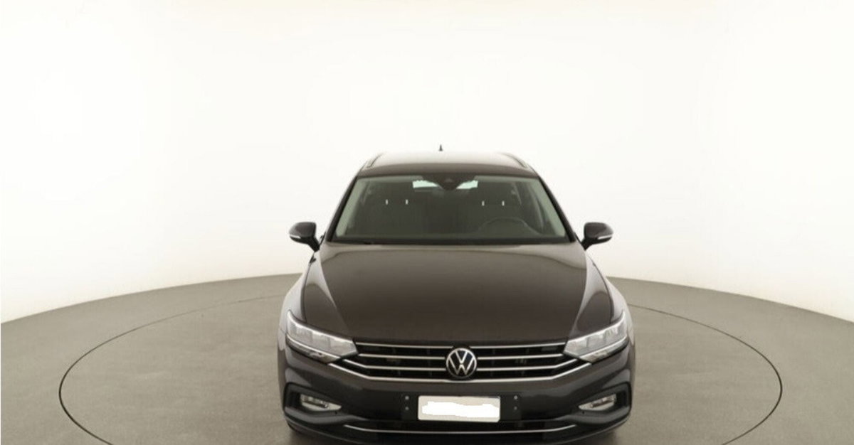 Volkswagen Passat Variant 1.6 TDI Business BlueMotion Technology (5)