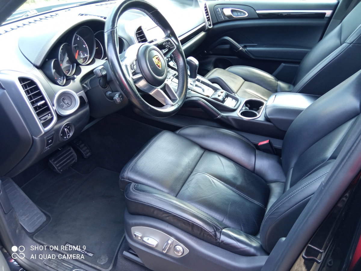 Porsche Cayenne 3.0 Diesel Platinum Edition (11)