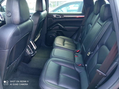 Porsche Cayenne 3.0 Diesel Platinum Edition (14)