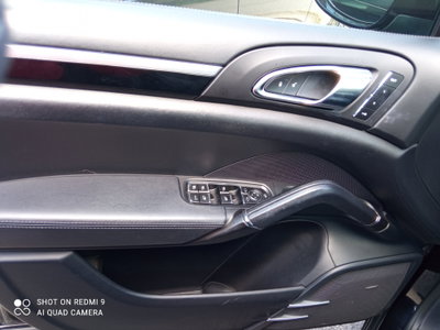 Porsche Cayenne 3.0 Diesel Platinum Edition (15)