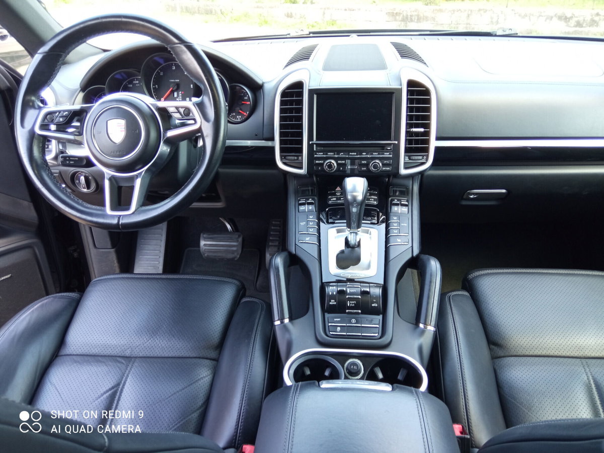 Porsche Cayenne 3.0 Diesel Platinum Edition (19)