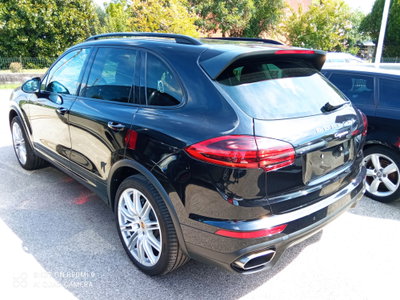 Porsche Cayenne 3.0 Diesel Platinum Edition (4)