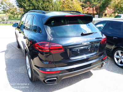 Porsche Cayenne 3.0 Diesel Platinum Edition (6)