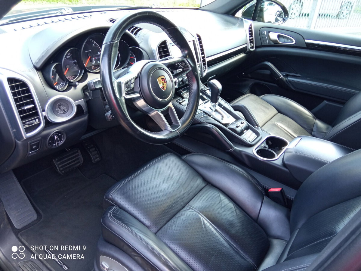 Porsche Cayenne 3.0 Diesel Platinum Edition (9)