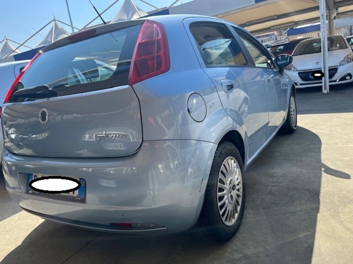 Fiat Grande Punto 1.2 5 porte Actual (6)