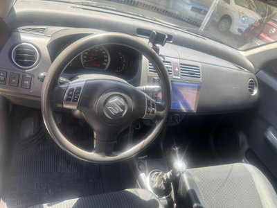 Suzuki Swift 1.3 DDiS 5p. GL (3)