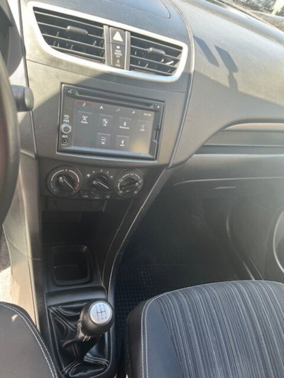 Suzuki Swift 1.2 VVT 4WD 5 porte B-Top (4)