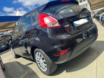 Ford Fiesta 1.5 TDCi 75CV 5 porte Titanium (7)