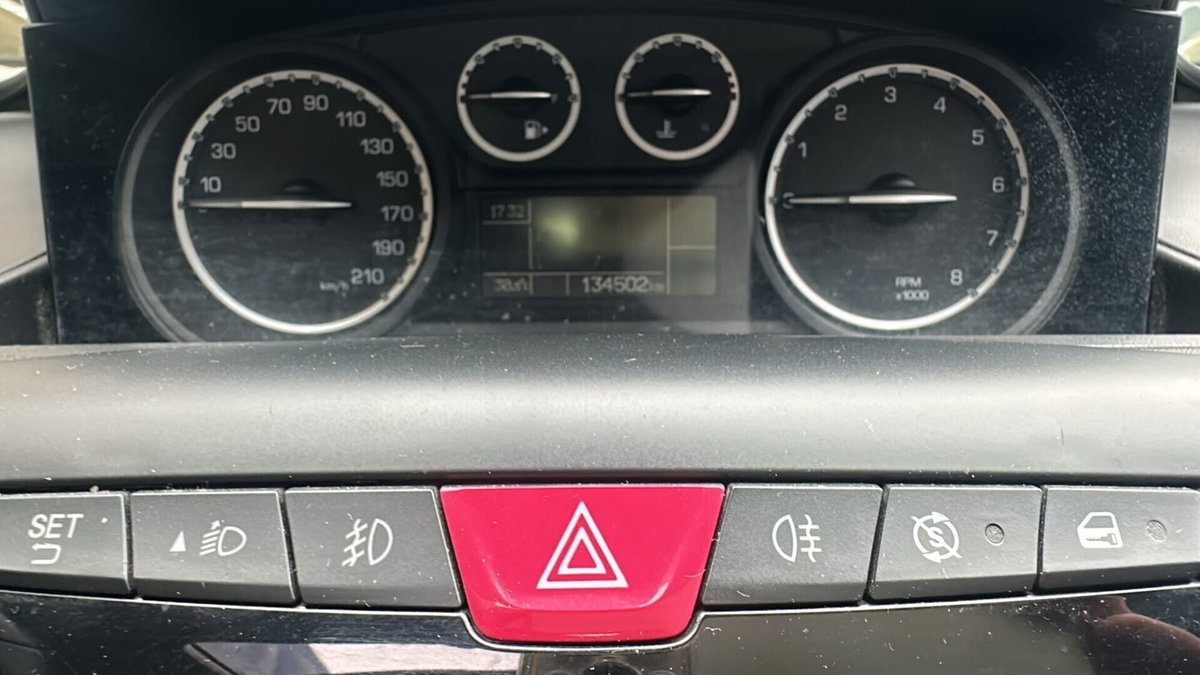 Lancia Ypsilon 0.9 TwinAir 85 CV 5 porte S&S Silver (12)