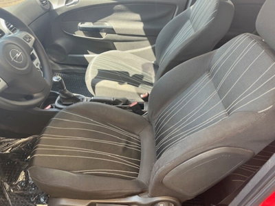 Opel Corsa 1.3 CDTI 75CV 3 porte Sport (7)
