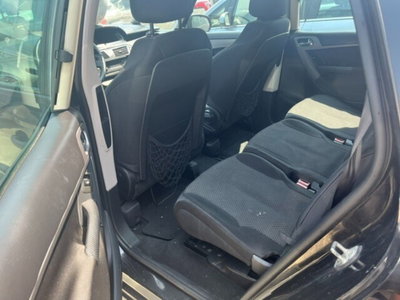 Citroen C4 1.6 HDi 110CV FAP Image (9)