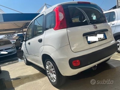 Fiat Panda 1.3 MJT 95 CV S&S Lounge (2)