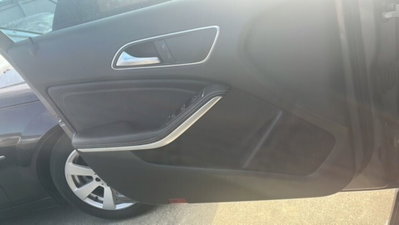 Mercedes-Benz GLA SUV 200 CDI Automatic 4Matic Sport (9)
