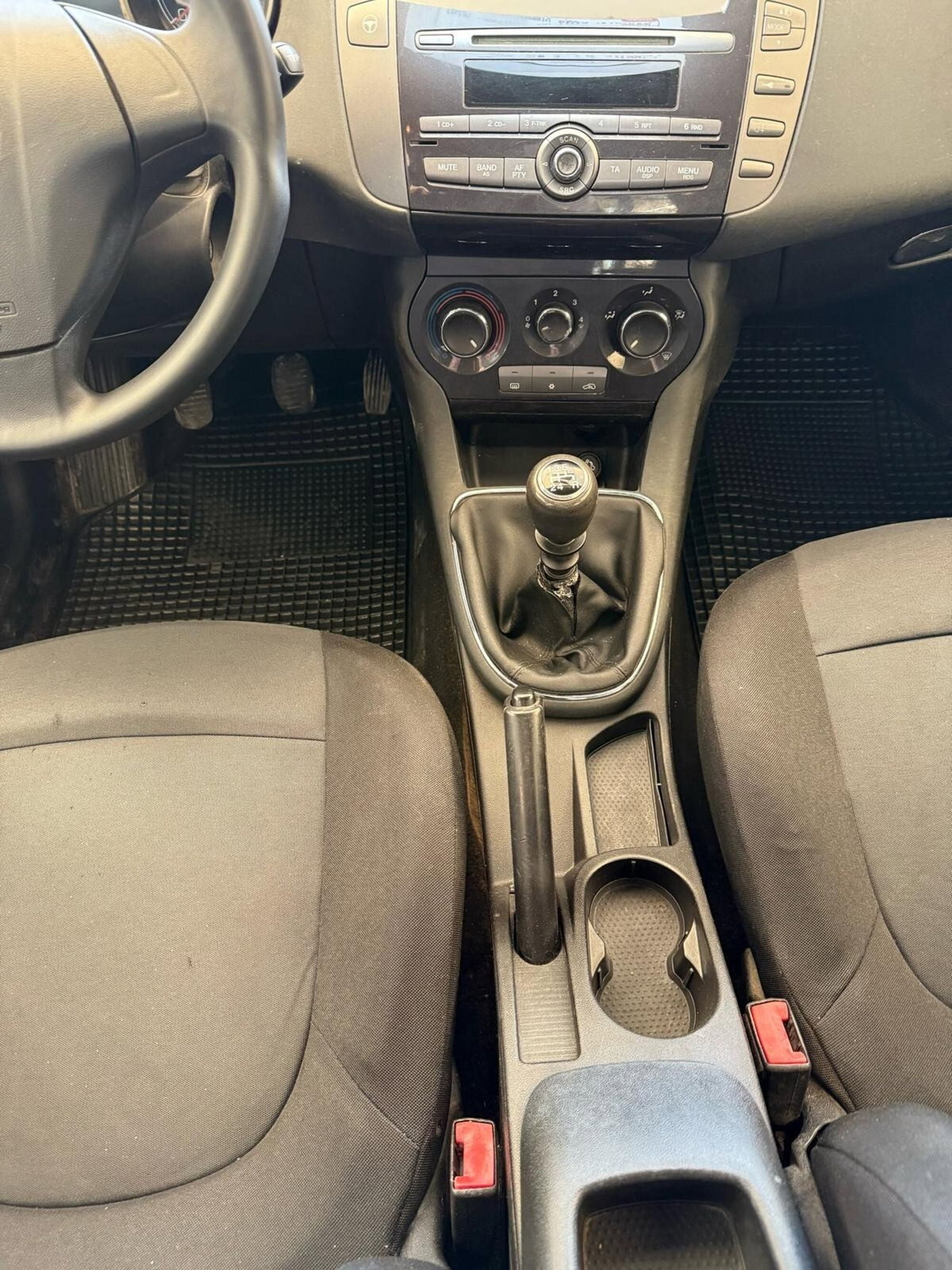 Fiat Bravo 1.9 MJT 120 CV Emotion (3)