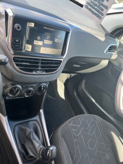 Peugeot 2008 HDi 68CV Active (6)