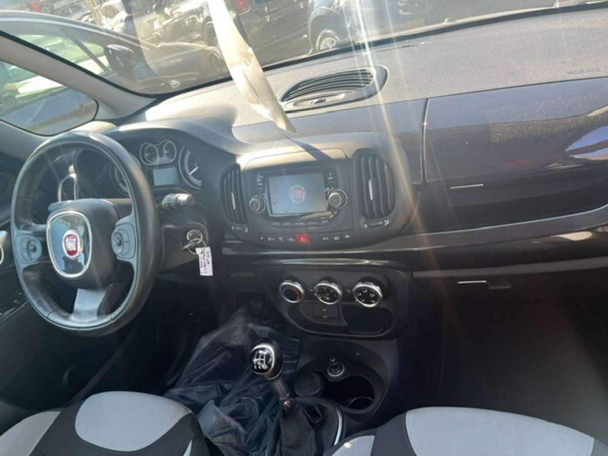 Fiat 500L 1.3 Multijet 85 CV Dualogic Lounge (8)