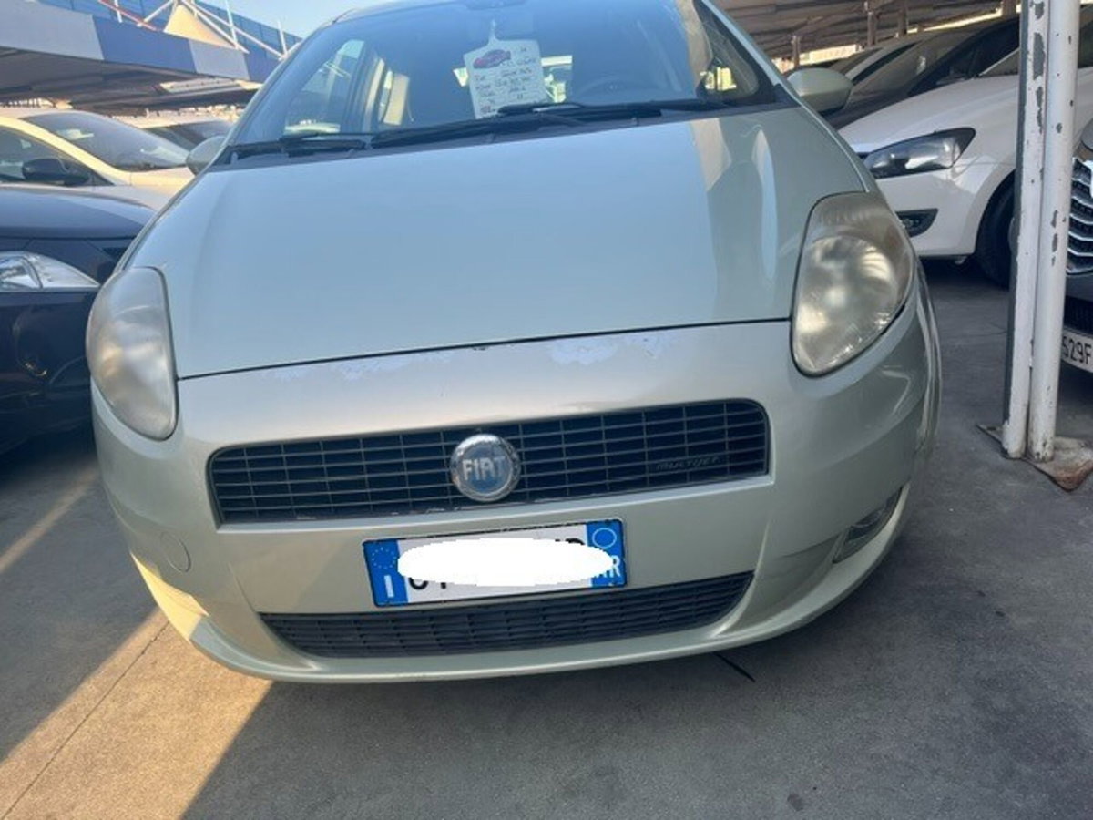 Fiat Grande Punto 1.3 MJT 75 CV 3 porte Dynamic (3)