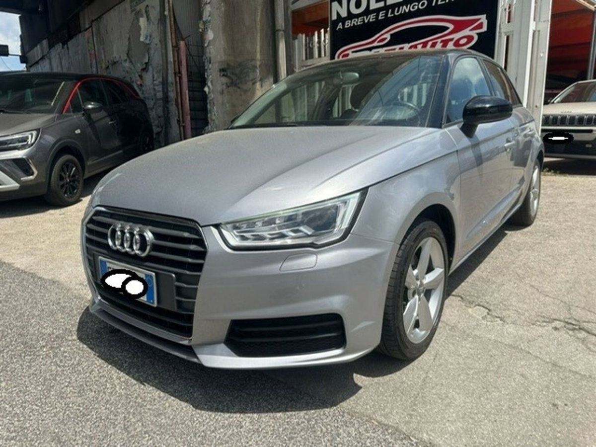 Audi A1 1.6 TDI 116 CV S tronic Design (3)