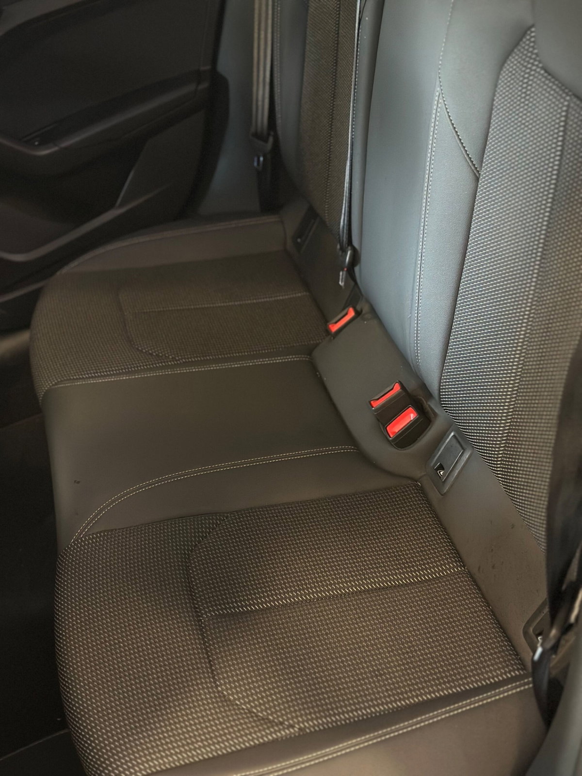 Audi A1 allstreet allstreet 35 TFSI S tronic Identity Contrast (10)
