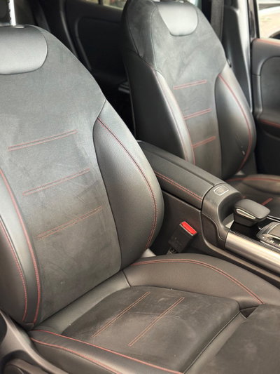 Mercedes-Benz GLA SUV 200 d Automatic Premium (12)