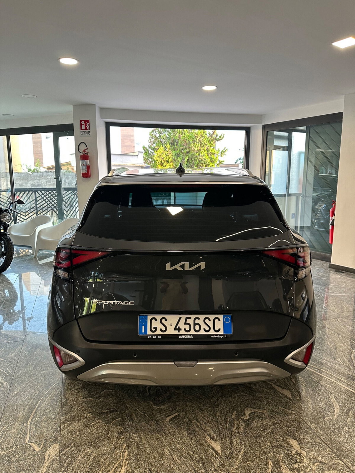 Kia Sportage 1.6 tgdi Style Gpl 2wd (5)