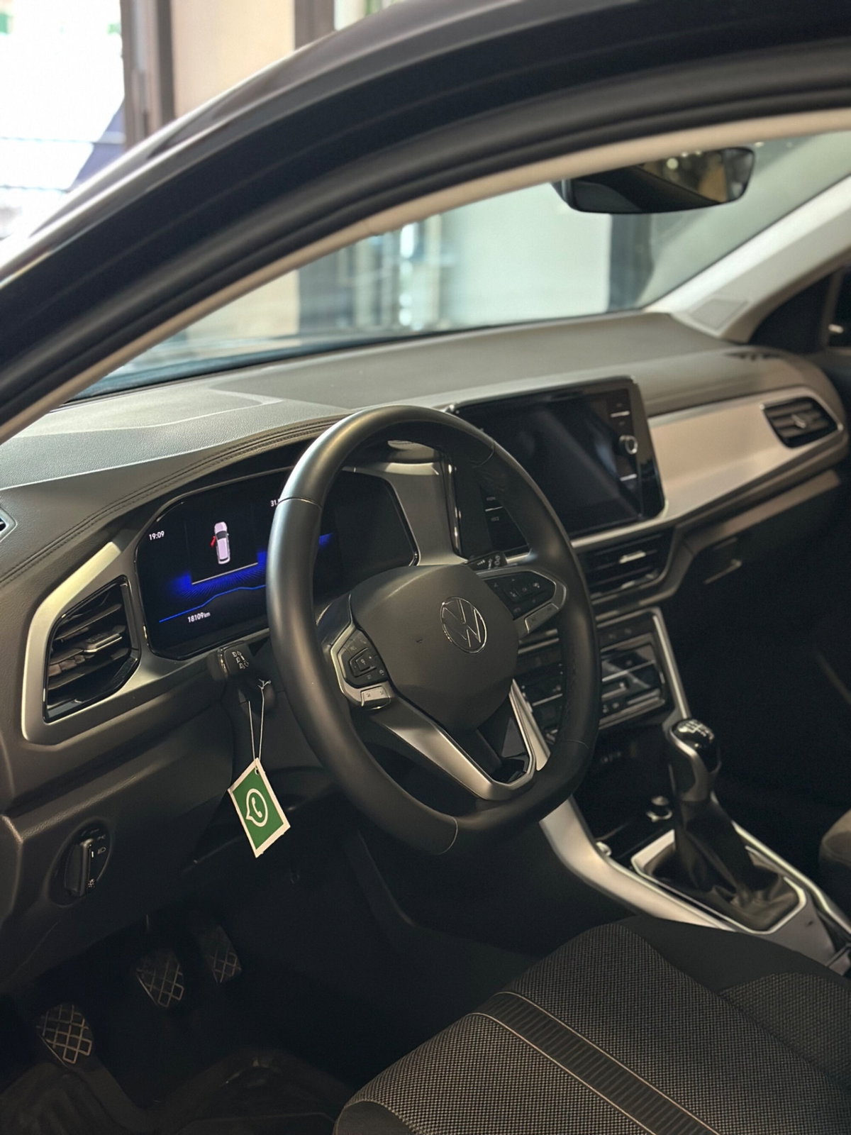 Volkswagen T-Roc 2.0 tdi Edition 115cv (7)