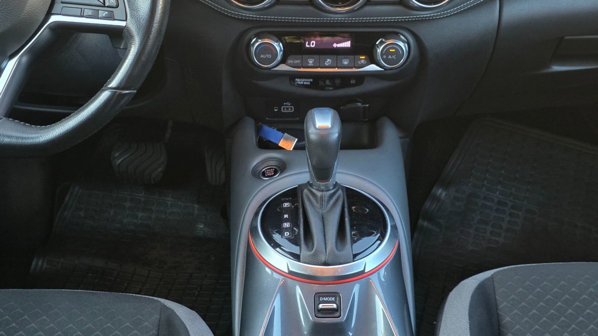 Nissan Juke 1.0 DIG-T 117 CV DCT Tekna (17)