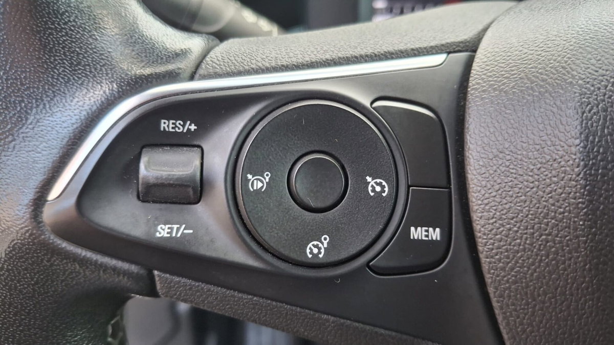 Opel Mokka 1.2 Turbo Edition (11)