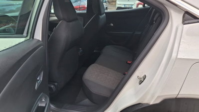 Opel Mokka 1.2 Turbo Edition (14)