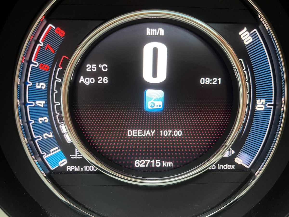 Fiat 500 0.9 TwinAir Turbo 85 CV Lounge (10)