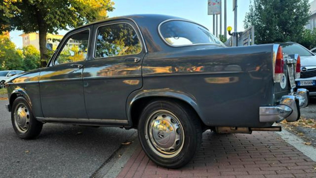 Alfa Romeo Giulietta 1.3 (4)
