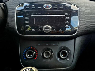Fiat Punto 1.4 8V 5 porte Easypower Lounge (17)