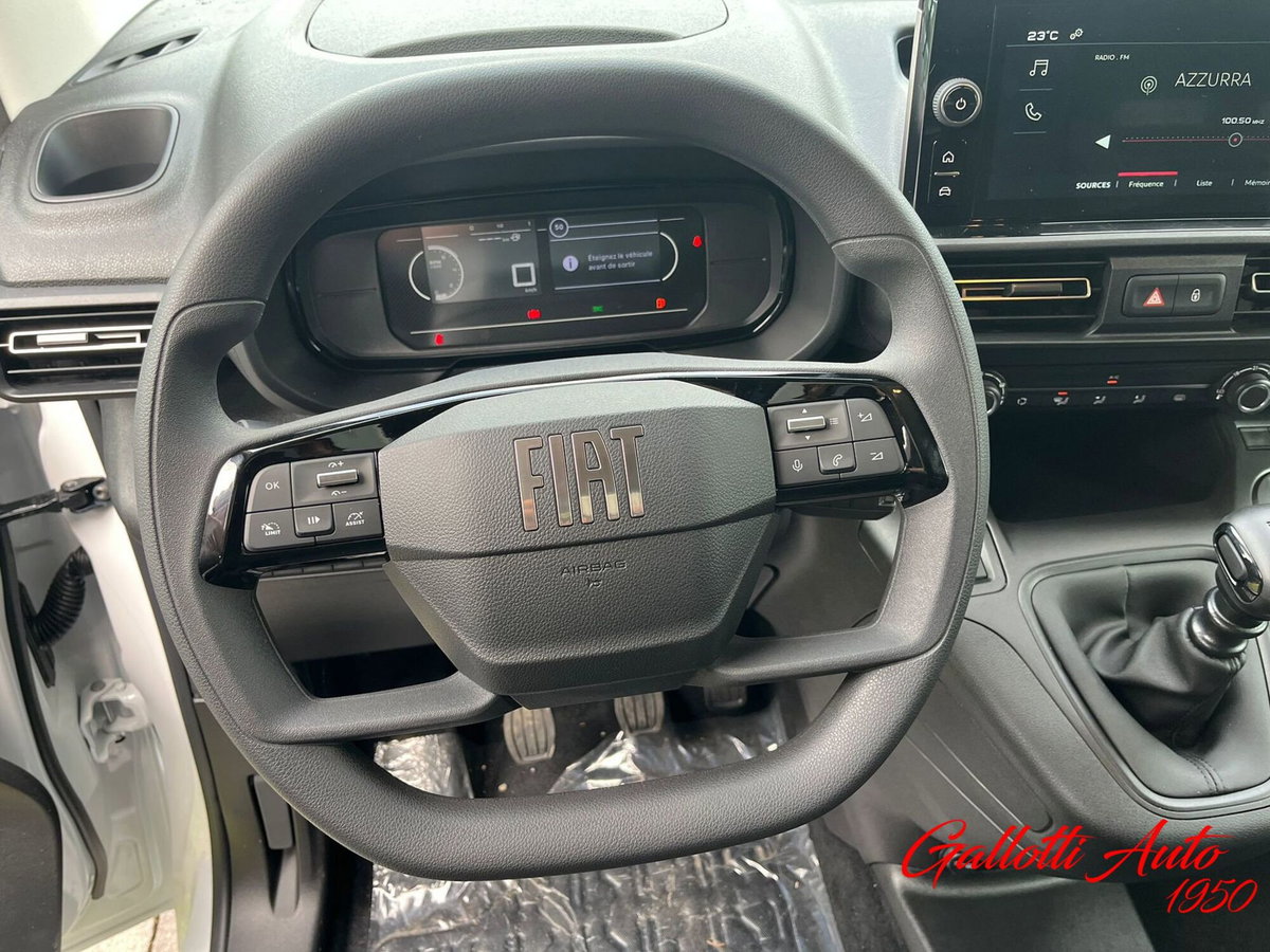 Fiat Doblò Furgone van d.cab XL 1.5 diesel 130cv auto (12)