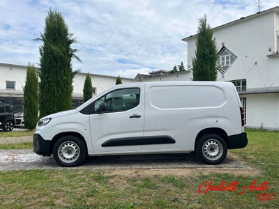 Fiat Doblò Furgone van d.cab XL 1.5 diesel 130cv auto (8)