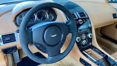 Aston Martin V8 Vantage Coupé V8 Vantage S Coupé Sportshift (11)